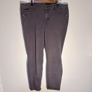 Maurice Gray Pants